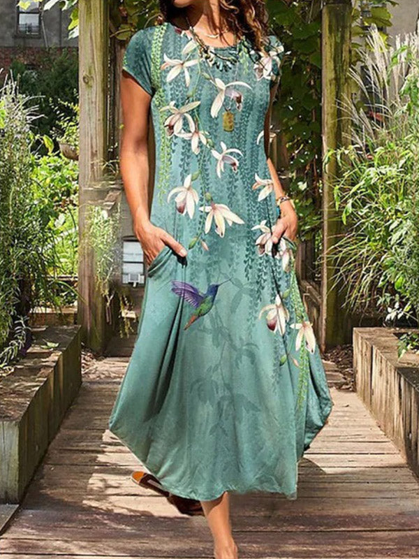 Effortlessly Elegant Dress with a Timeless Design
