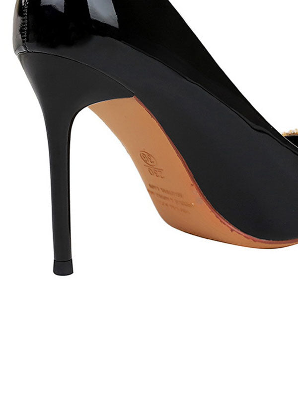 Elegantly Styled Garment for Everyday Wear