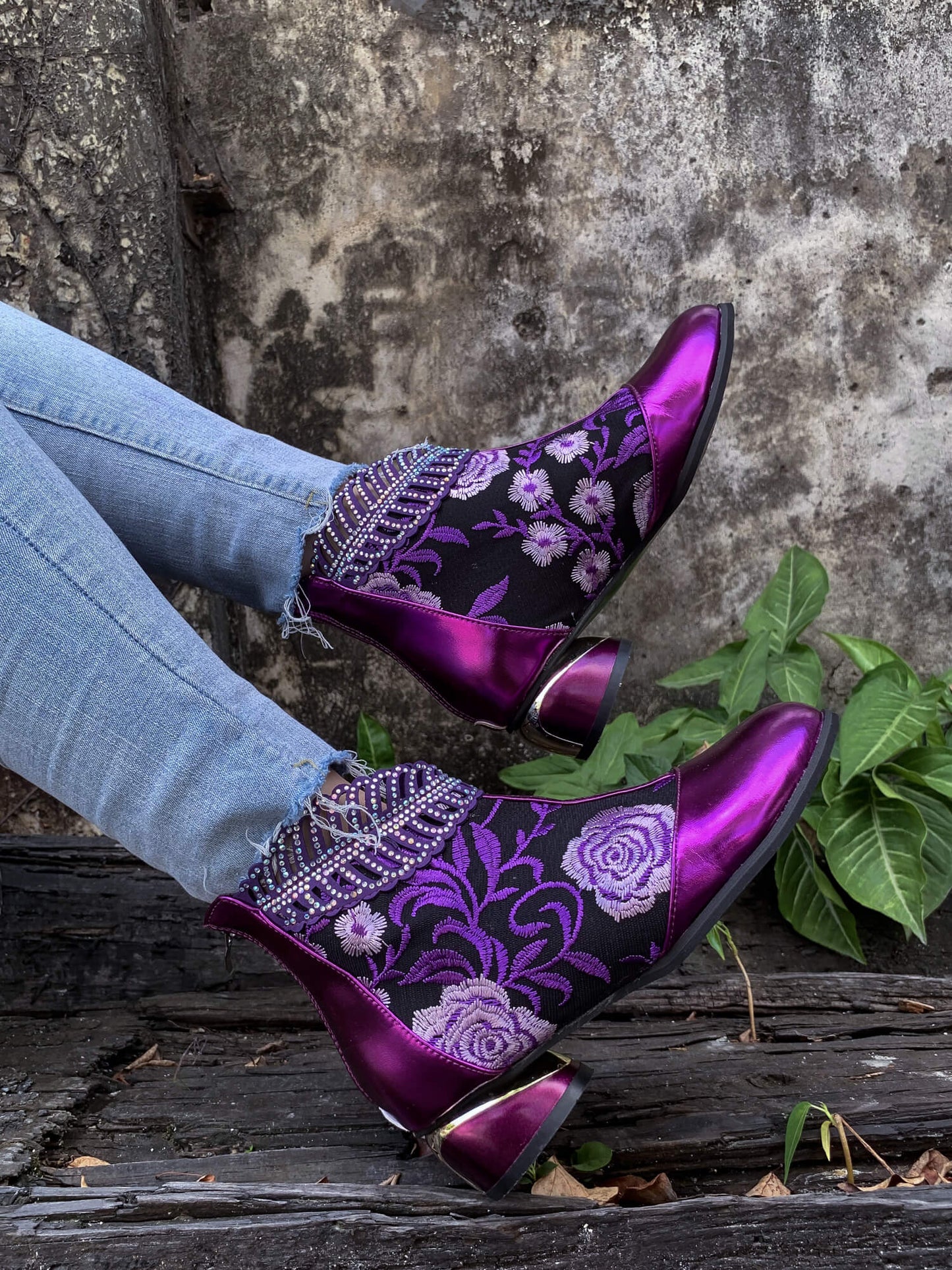 Beautifully Finished Garment in a Timeless Design