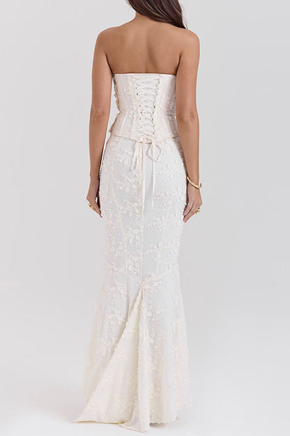 Well Tailored Garment with a Graceful Silhouette