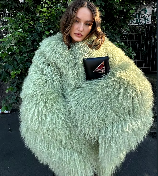 Gracefully Styled Coat for Any Occasion
