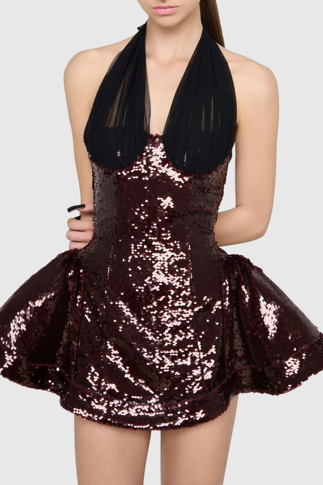Beautifully Finished Dress in a Timeless Design