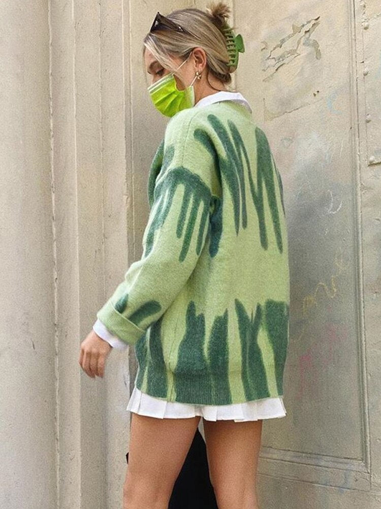 Beautifully Crafted Sweater in a Classic Style