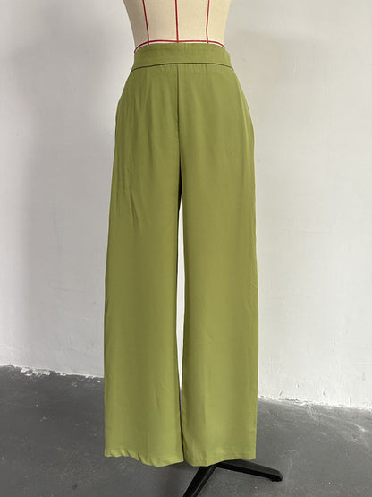 Gracefully Styled Pants for Any Occasion