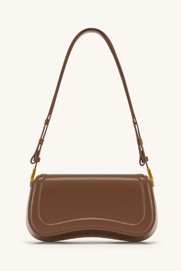 Effortlessly Elegant Garment with a Timeless Design