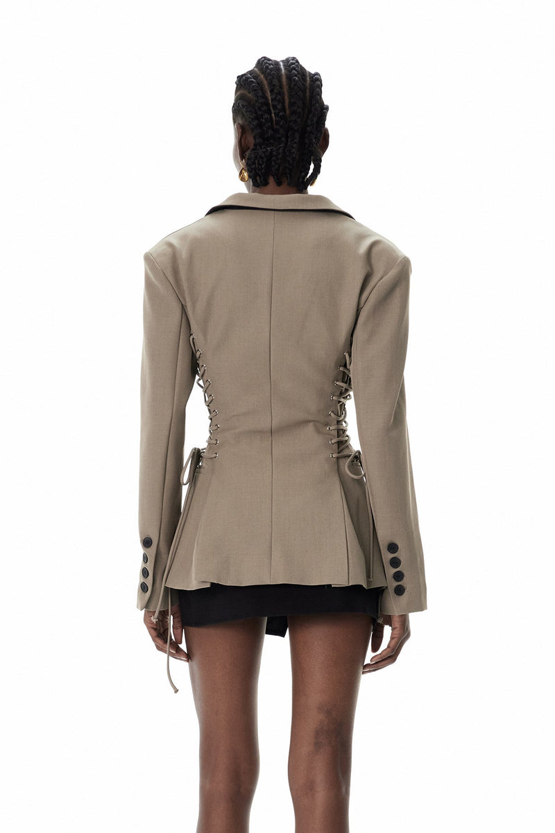 Classic Vintage & Enduringly Stylish Garment