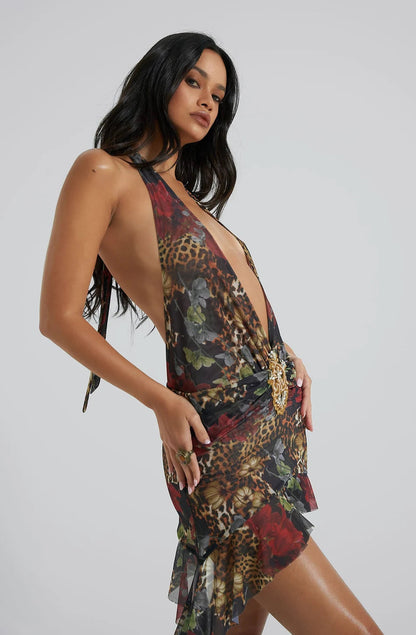 Beautifully Crafted Dress in a Classic Style