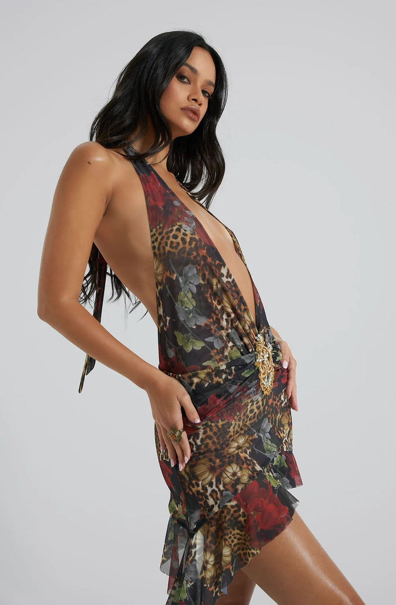 Beautifully Crafted Dress in a Classic Style