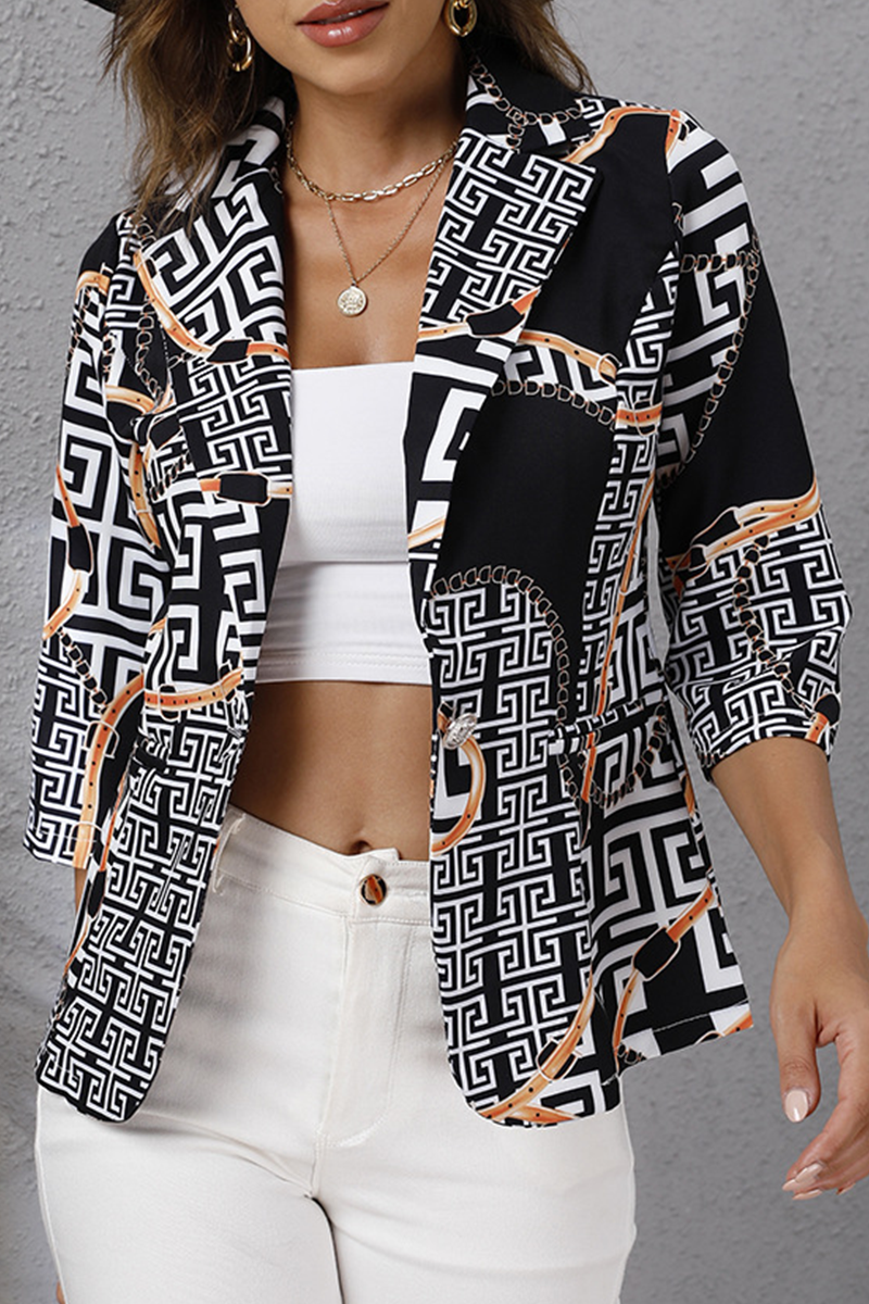 Gracefully Styled Garment for Any Occasion