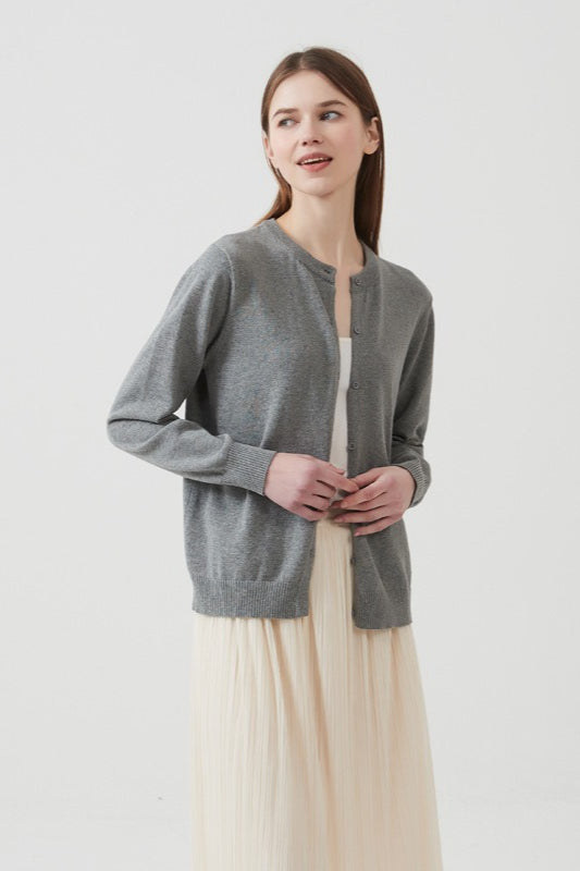 Gracefully Styled Cardigan for Any Occasion