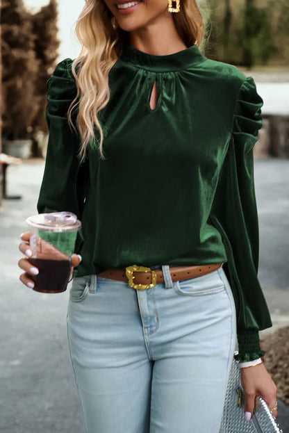 Beautifully Crafted Blouse in a Classic Style