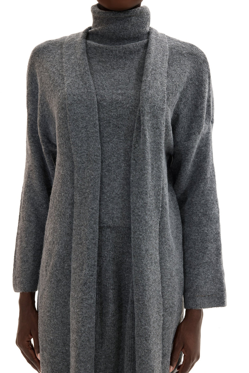 Gracefully Styled Cardigan for Any Occasion