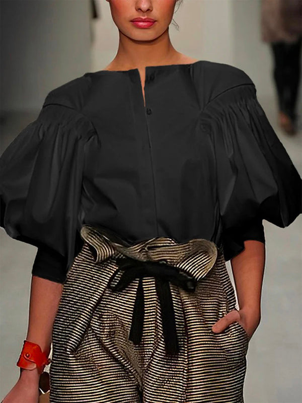 Polished Blouse with an Effortless Classic Look