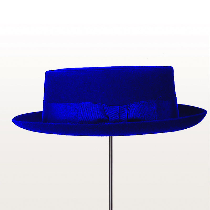 Well Tailored Garment with a Graceful Silhouette