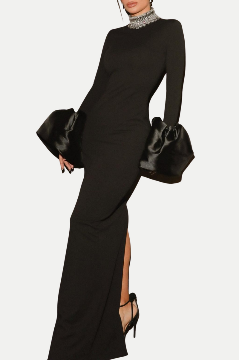 Effortlessly Elegant Dress with a Timeless Design