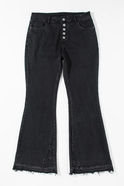 Sophisticated Garment with a Clean Classic Look