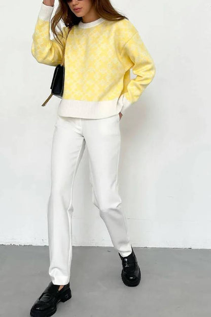 Elegantly Styled Sweater for Everyday Wear