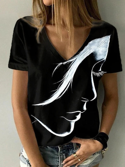Elegantly Styled T-Shirt for Everyday Wear