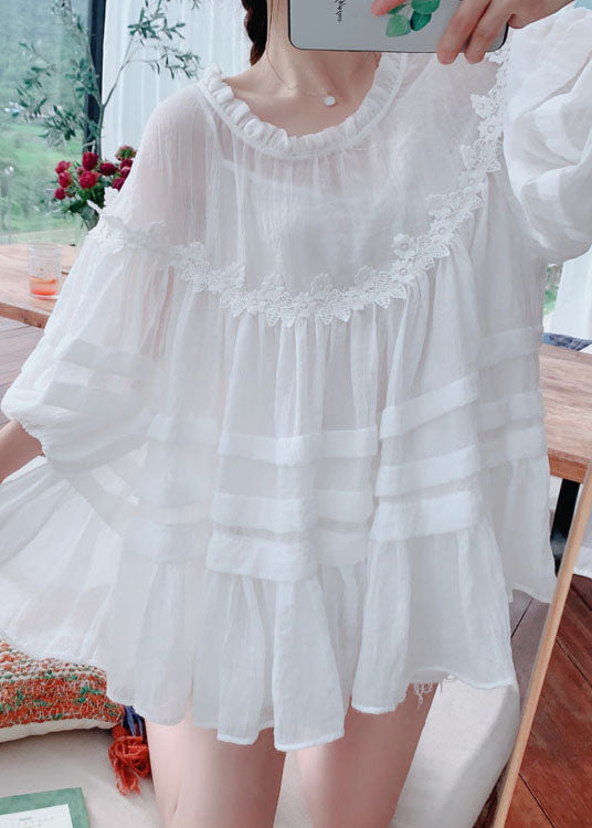 Elegantly Styled Blouse for Everyday Wear