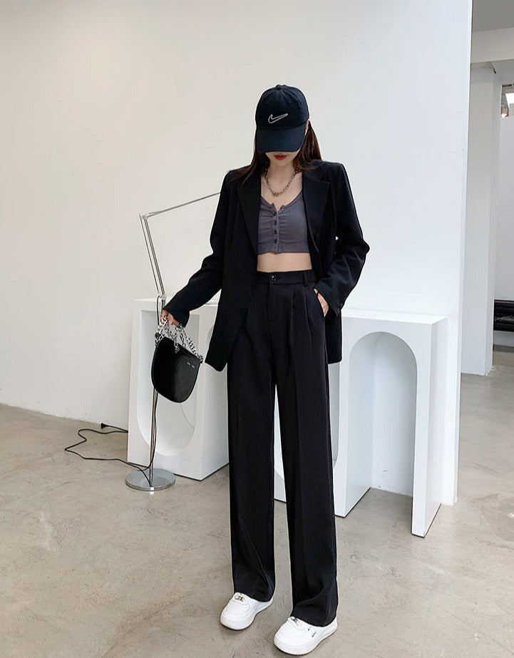 Polished Pants with an Effortless Classic Look