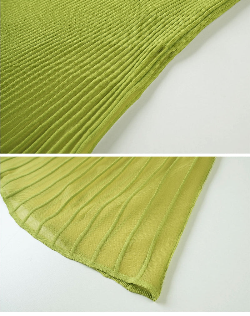 Beautifully Finished Garment in a Timeless Design