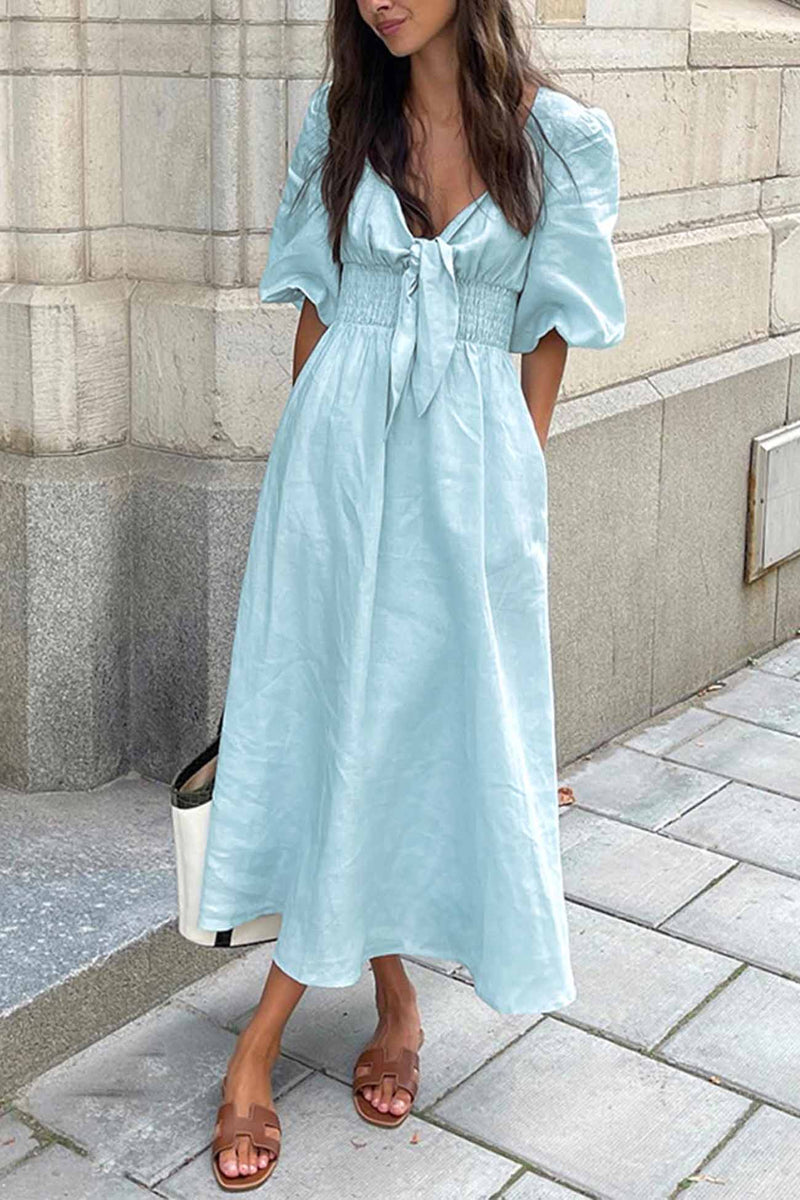 Sophisticated Dress with a Clean Classic Look