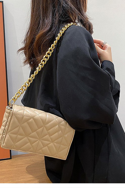 Effortlessly Elegant Bag with a Timeless Design