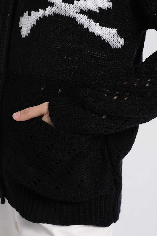 Beautifully Crafted Cardigan in a Classic Style