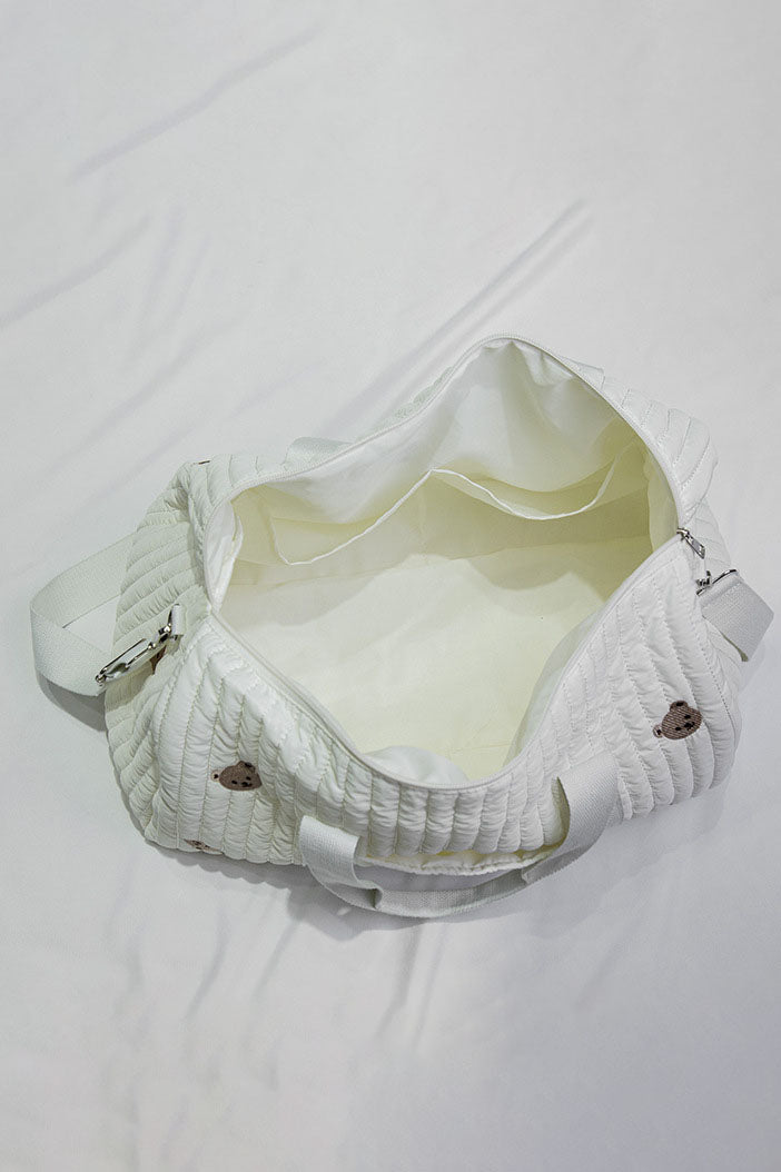 Elegantly Styled Bag for Everyday Wear