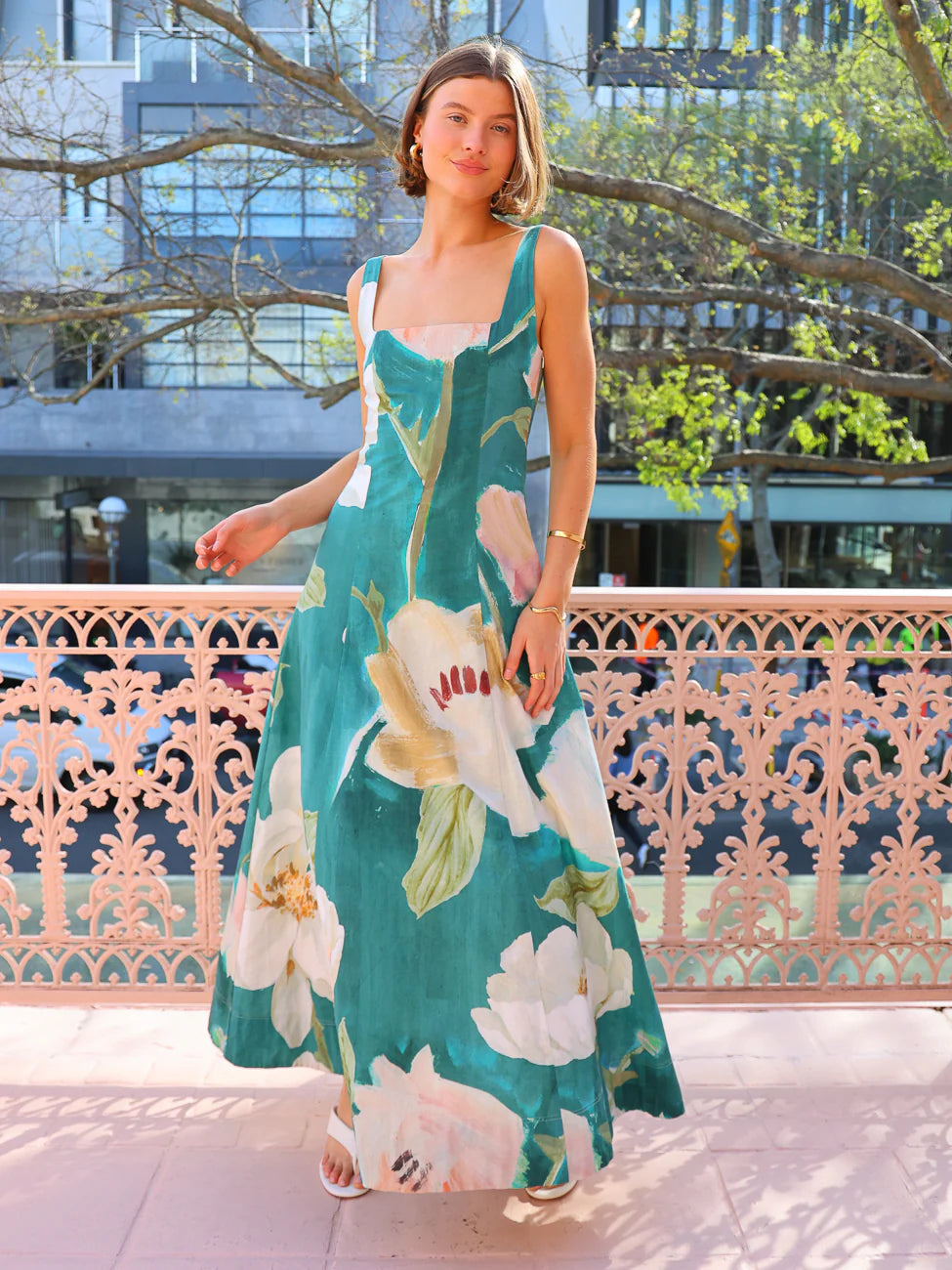Polished Dress with an Effortless Classic Look