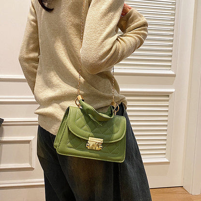 Beautifully Finished Bag in a Timeless Design
