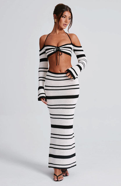 Beautifully Finished Garment in a Timeless Design
