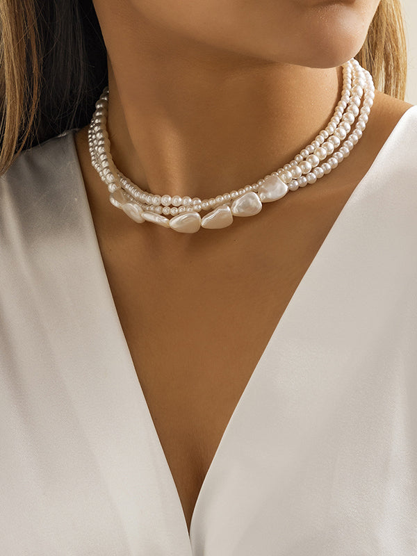 Sophisticated Garment with a Clean Classic Look