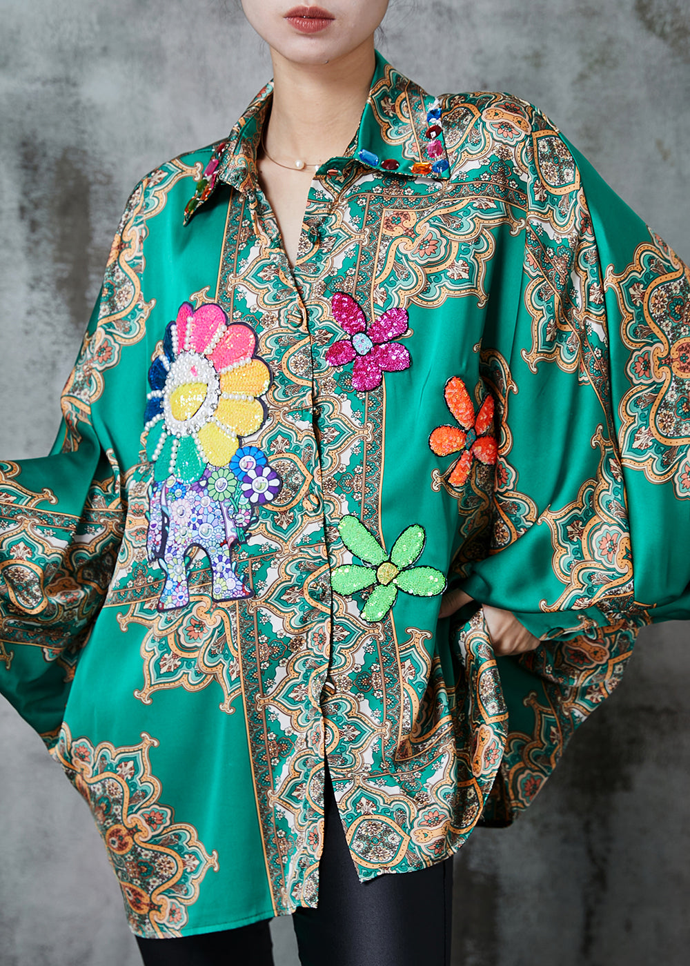 Classic Vintage & Enduringly Stylish Top