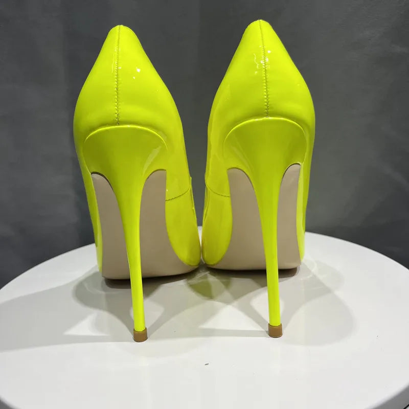 A Vintage Style Heels with Delicate Timeless Details