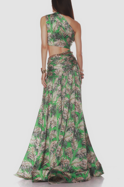 A Vintage Style Garment with Delicate Timeless Details