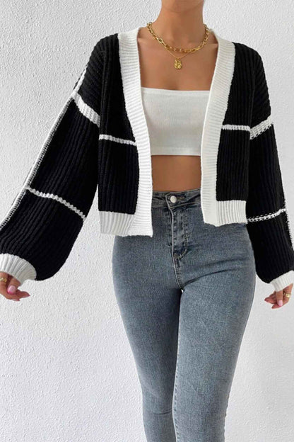 Well Tailored Cardigan with a Graceful Silhouette