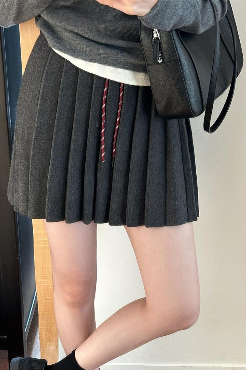 Effortlessly Elegant Garment with a Timeless Design