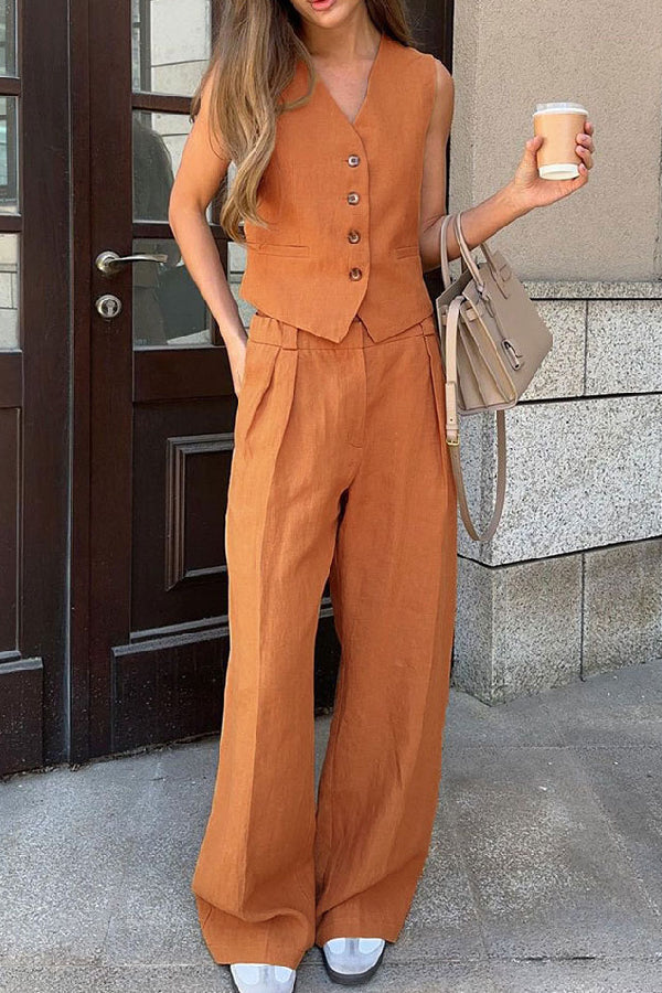 Elegantly Styled Pants for Everyday Wear