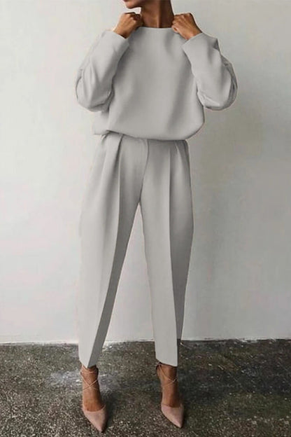 Gracefully Styled Garment for Any Occasion