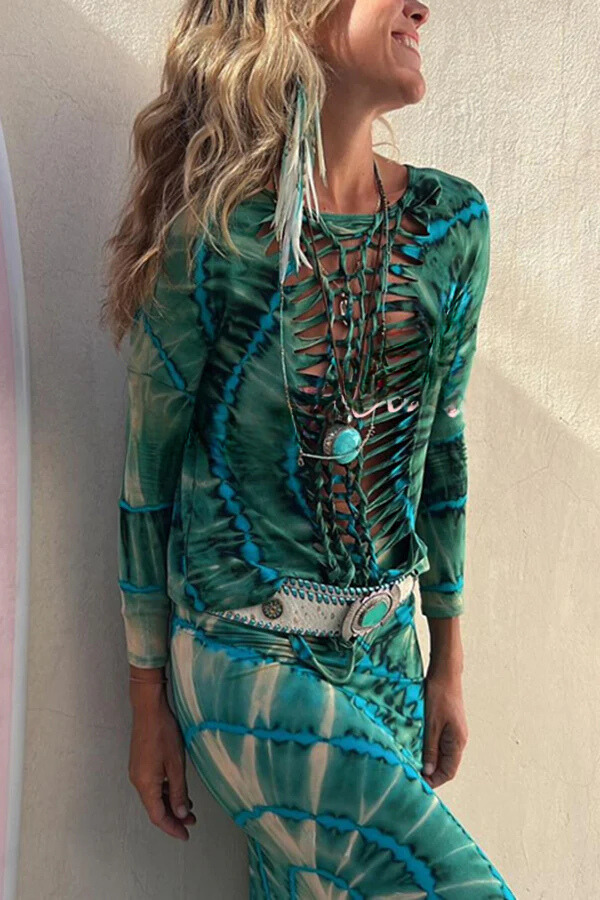 Polished Top with an Effortless Classic Look
