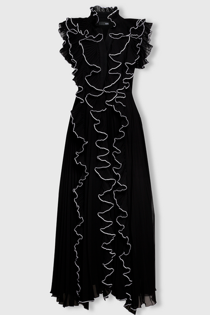 Sophisticated Dress with a Clean Classic Look