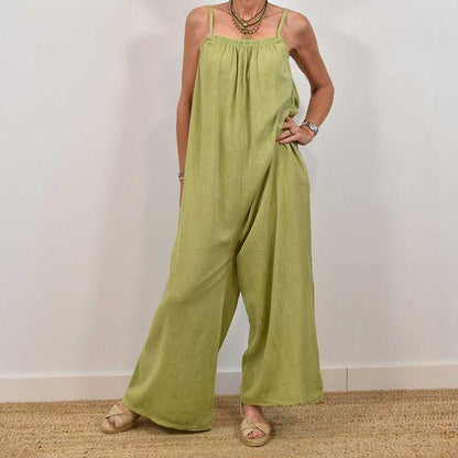Well Tailored Garment with a Graceful Silhouette