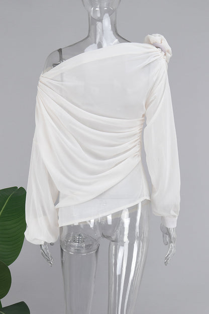 Classic Vintage Top with a Flattering Fit