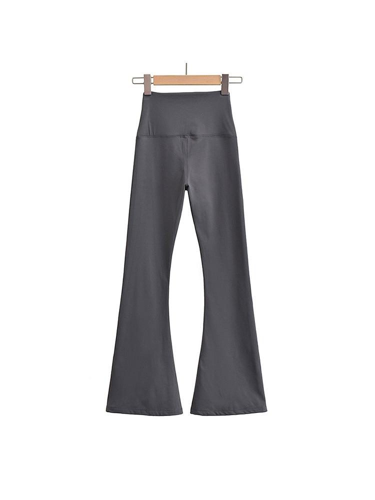 Polished Pants with an Effortless Classic Look
