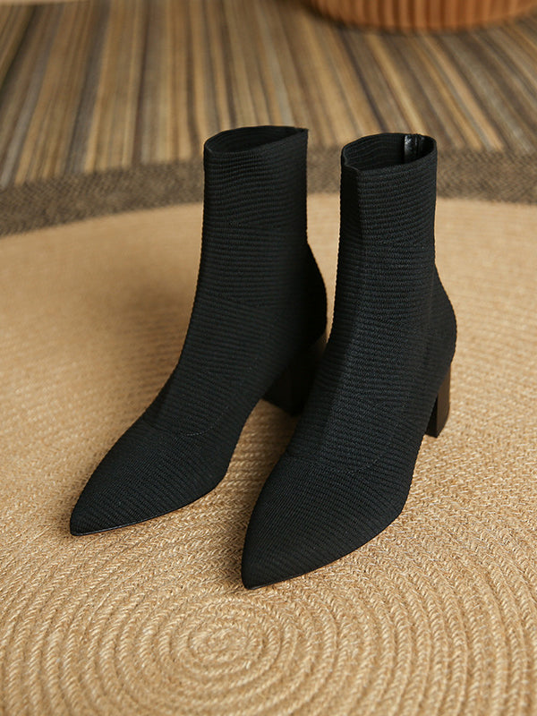 Polished Boots with an Effortless Classic Look