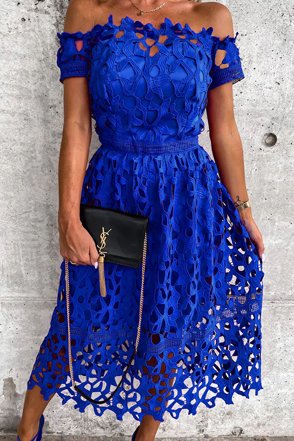 Classic Vintage & Enduringly Stylish Dress