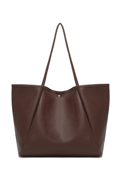 Beautifully Crafted Bag in a Classic Style