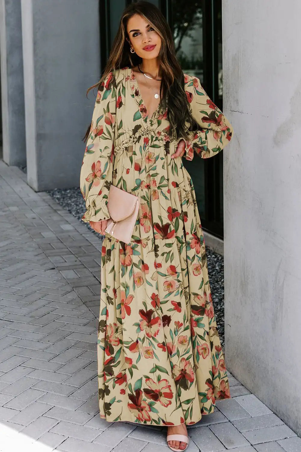 Beautifully Crafted Dress in a Classic Style