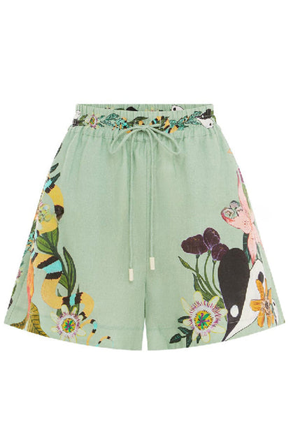 Classic Vintage Garment with a Flattering Fit